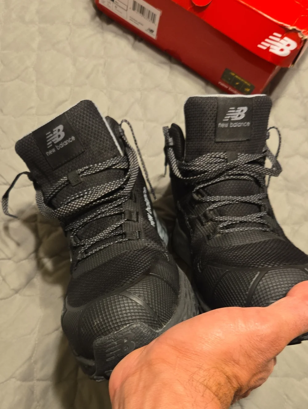 New Balance Fresh Foam Cremorne Mid Comp Toe Work Shoes